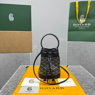 고야드 쁘띠 플로 미니 버킷백 블랙